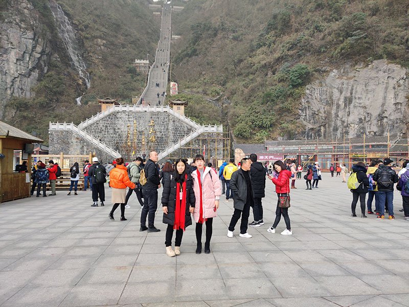 潤(rùn)東方環(huán)?？照{(diào)團(tuán)隊(duì)出游