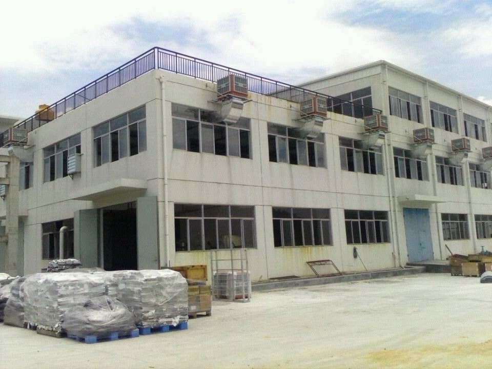 炎熱天氣 東莞環(huán)保空調廠家還您清涼的車間環(huán)境