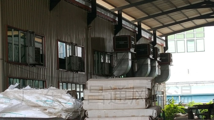 工廠廠房車間降溫設(shè)備潤東方工業(yè)環(huán)?？照{(diào)